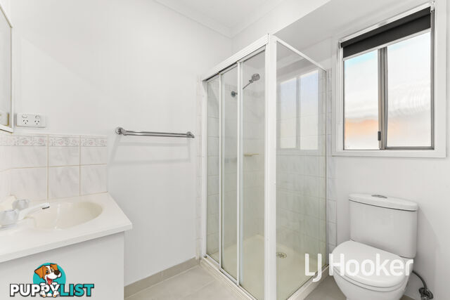 8 Cumquat Court CRANBOURNE NORTH VIC 3977