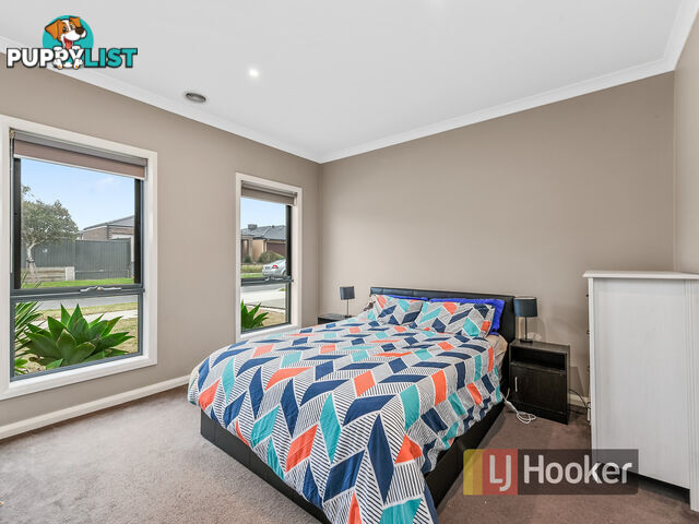 4 Clarence Place CRANBOURNE EAST VIC 3977