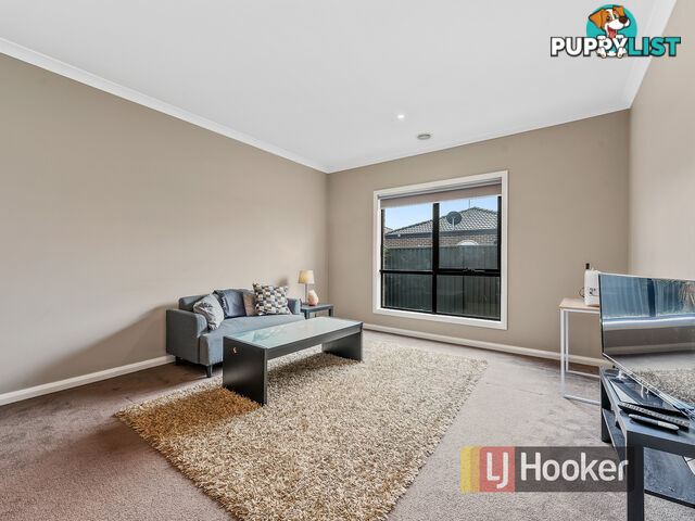 4 Clarence Place CRANBOURNE EAST VIC 3977