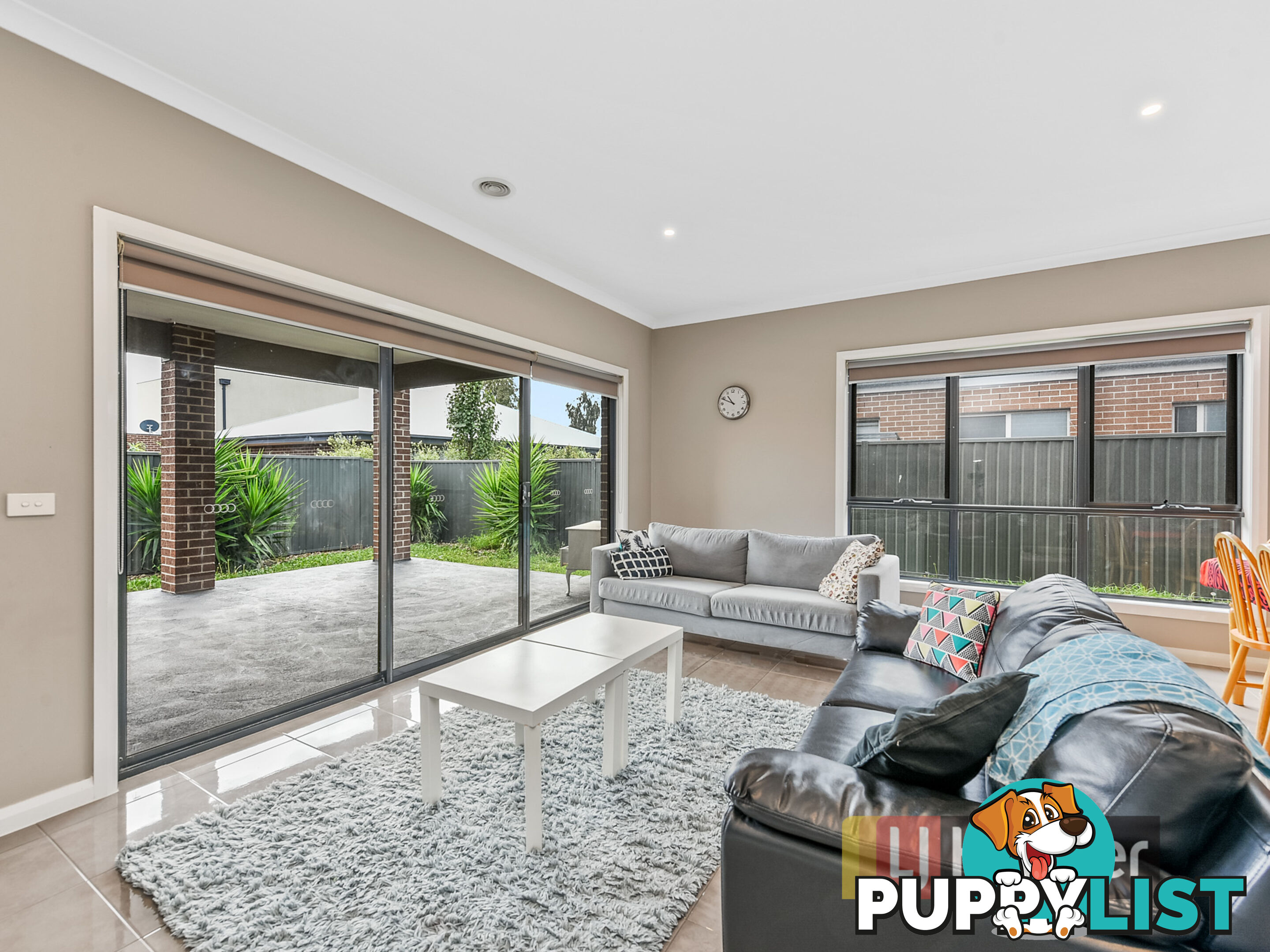 4 Clarence Place CRANBOURNE EAST VIC 3977