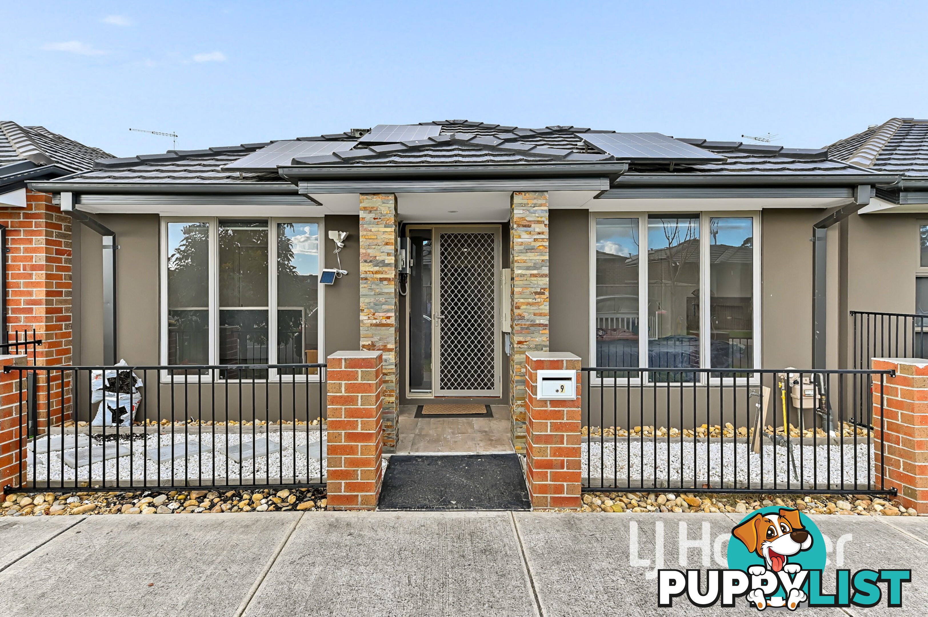 9 Hunt Way PAKENHAM VIC 3810