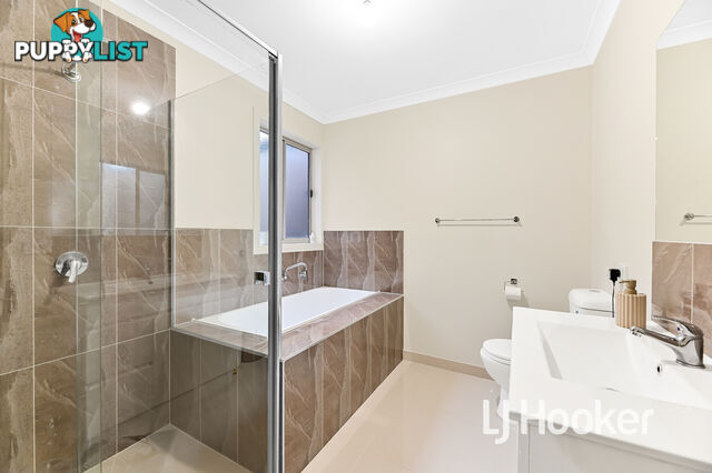 9 Hunt Way PAKENHAM VIC 3810