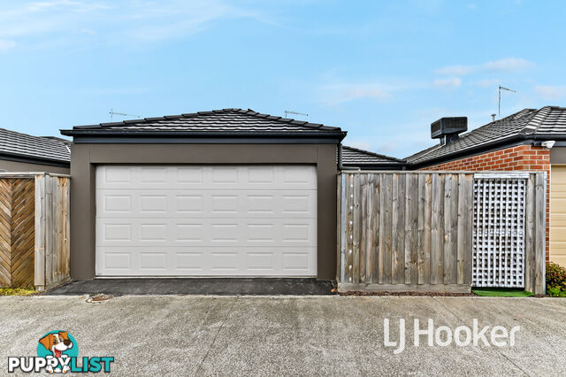 9 Hunt Way PAKENHAM VIC 3810