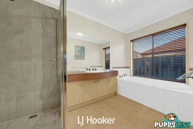 30 Eldershaw Drive LYNBROOK VIC 3975