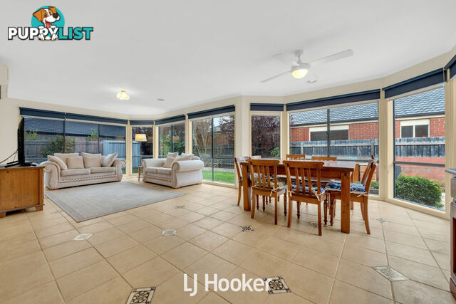 30 Eldershaw Drive LYNBROOK VIC 3975