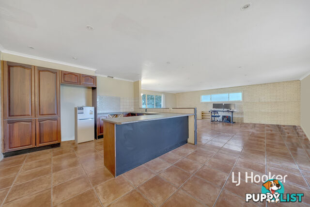 14 Mayfield Road CRANBOURNE EAST VIC 3977