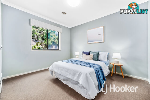 18 Flowerbloom Crescent CLYDE NORTH VIC 3978