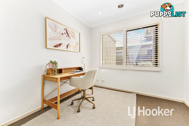 18 Flowerbloom Crescent CLYDE NORTH VIC 3978
