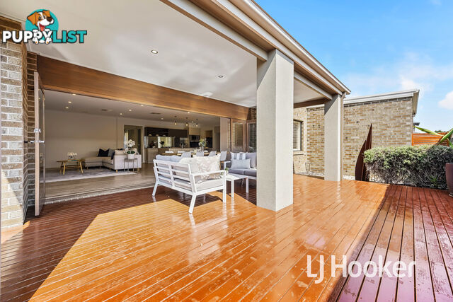 18 Flowerbloom Crescent CLYDE NORTH VIC 3978