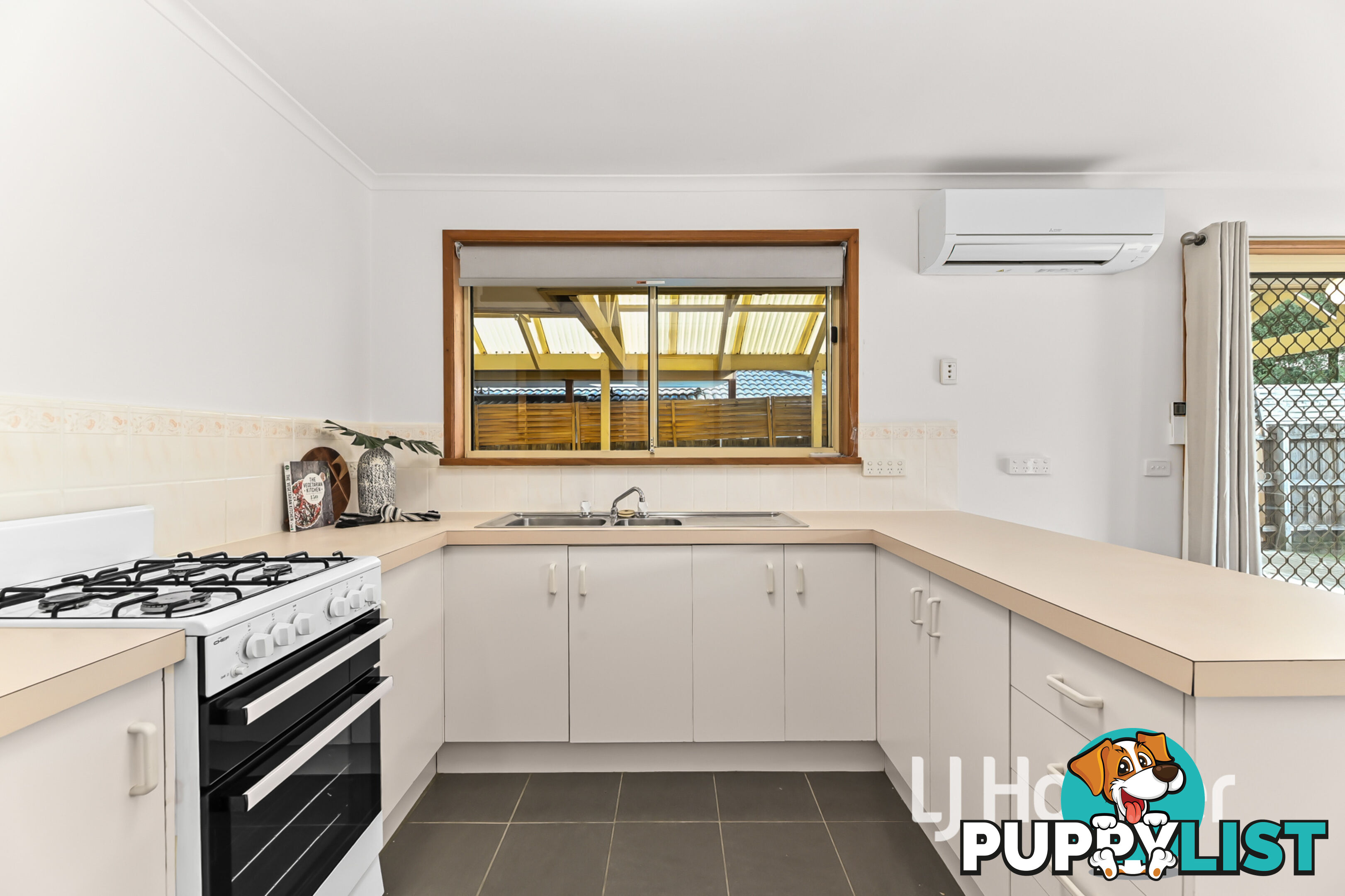 6 Tambo Way BERWICK VIC 3806