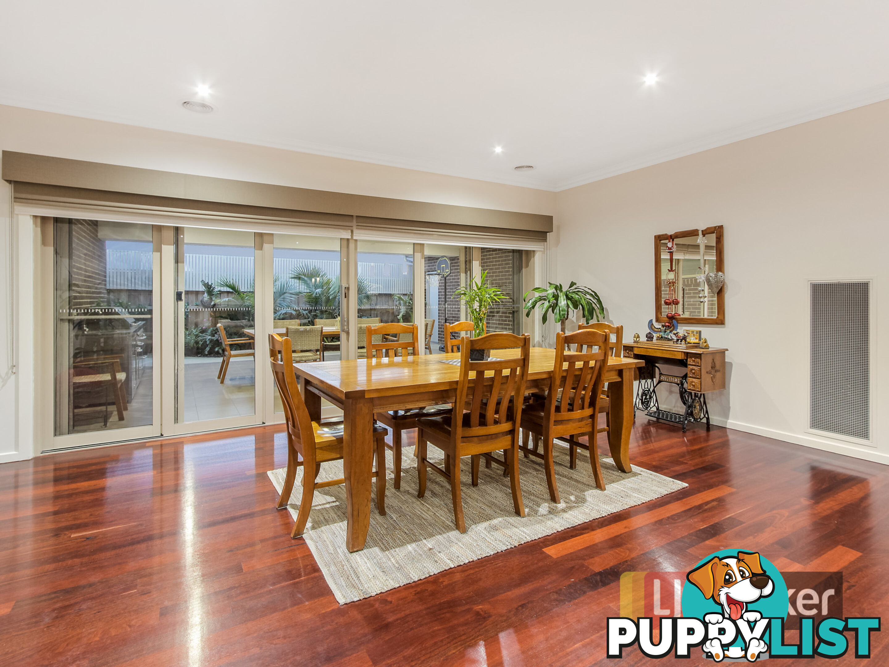 26 Skyline Way BERWICK VIC 3806