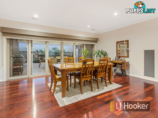 26 Skyline Way BERWICK VIC 3806