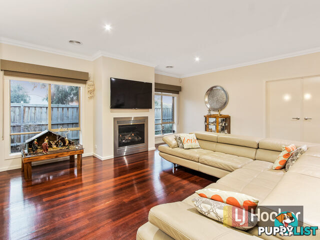 26 Skyline Way BERWICK VIC 3806