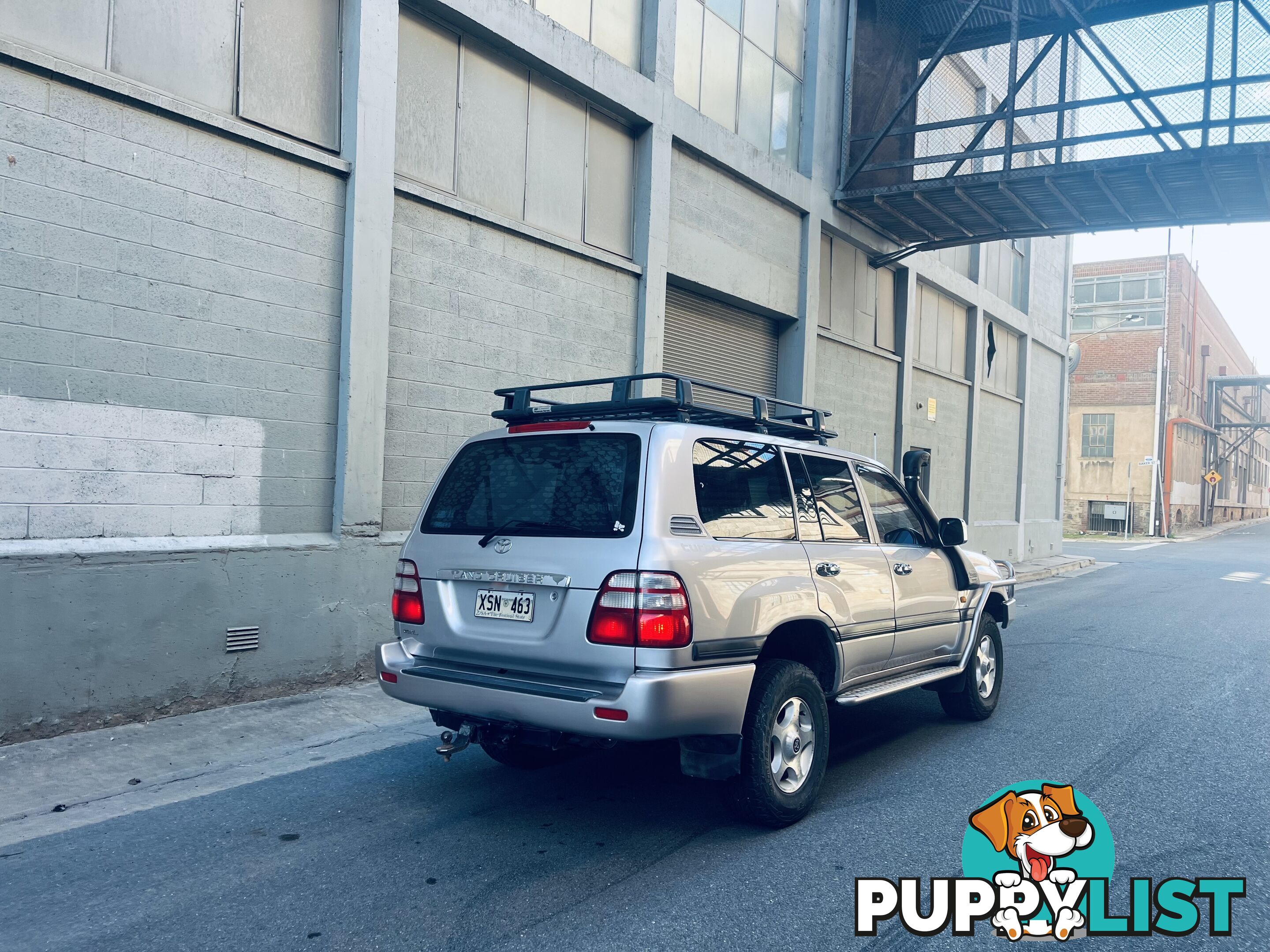 2004 TOYOTA LANDCRUISER GXL (4x4) 5 SP MANUAL 4D WAGON HDJ100R