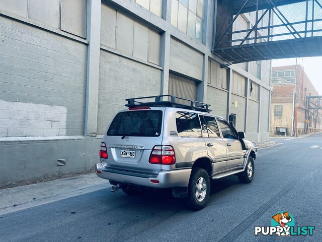2004 TOYOTA LANDCRUISER GXL (4x4) 5 SP MANUAL 4D WAGON HDJ100R