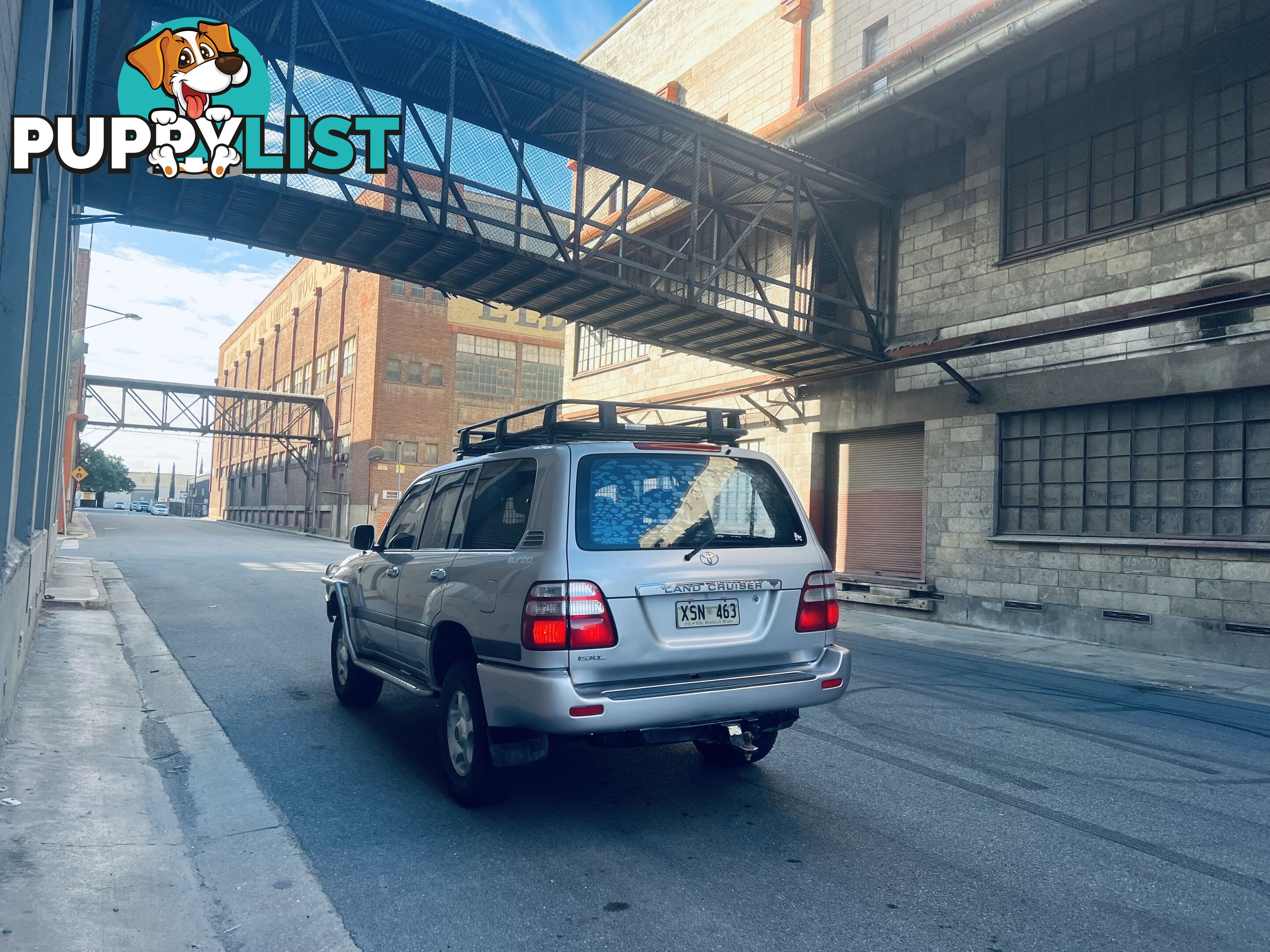 2004 TOYOTA LANDCRUISER GXL (4x4) 5 SP MANUAL 4D WAGON HDJ100R