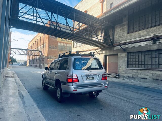 2004 TOYOTA LANDCRUISER GXL (4x4) 5 SP MANUAL 4D WAGON HDJ100R