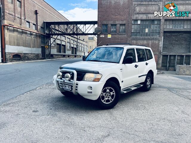 2005 Mitsubishi Pajero GLX LWB (4x4) Wagon 5 Speed Automatic