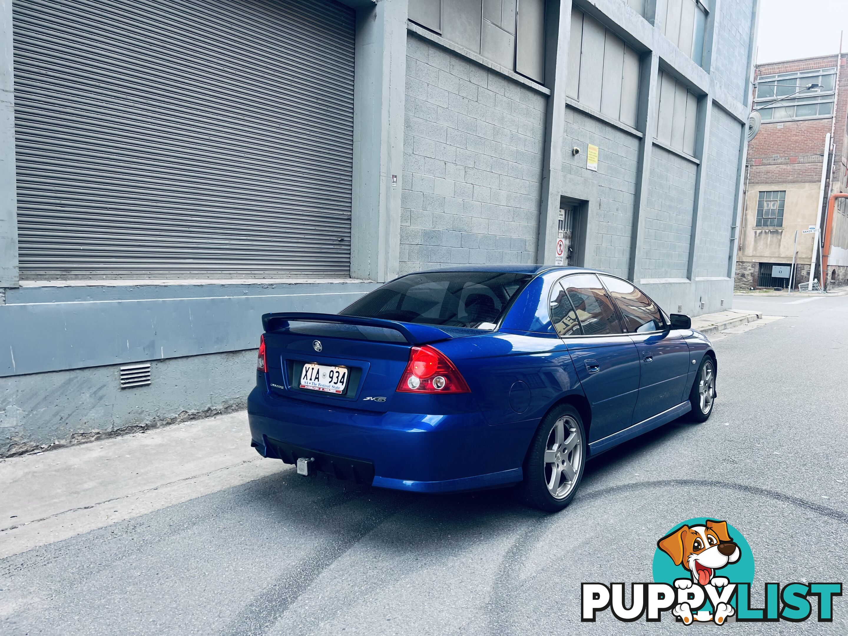 2005 Holden Commodore SV6 Sedan 5 Speed Automatic