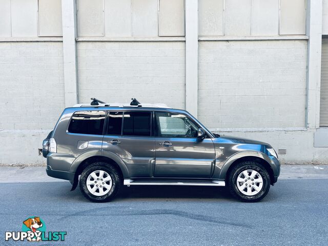 2011 Mitsubishi Pajero GLS 4X4 Wagon 5 Speed Automatic