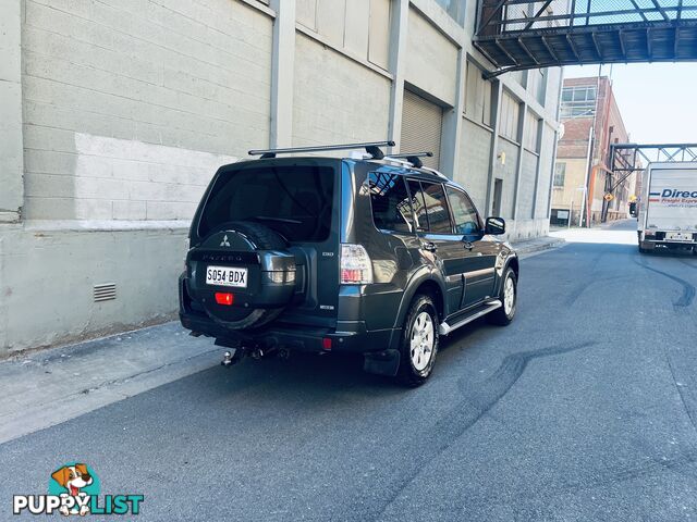 2011 Mitsubishi Pajero GLS 4X4 Wagon 5 Speed Automatic