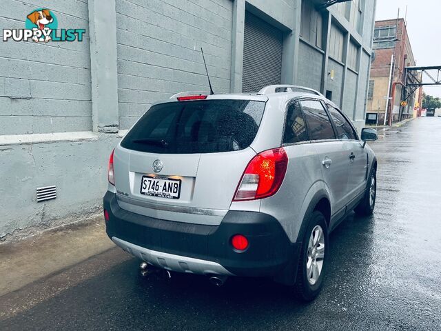 2011 HOLDEN CAPTIVA 5 (FWD) CG SERIES II 4D WAGON