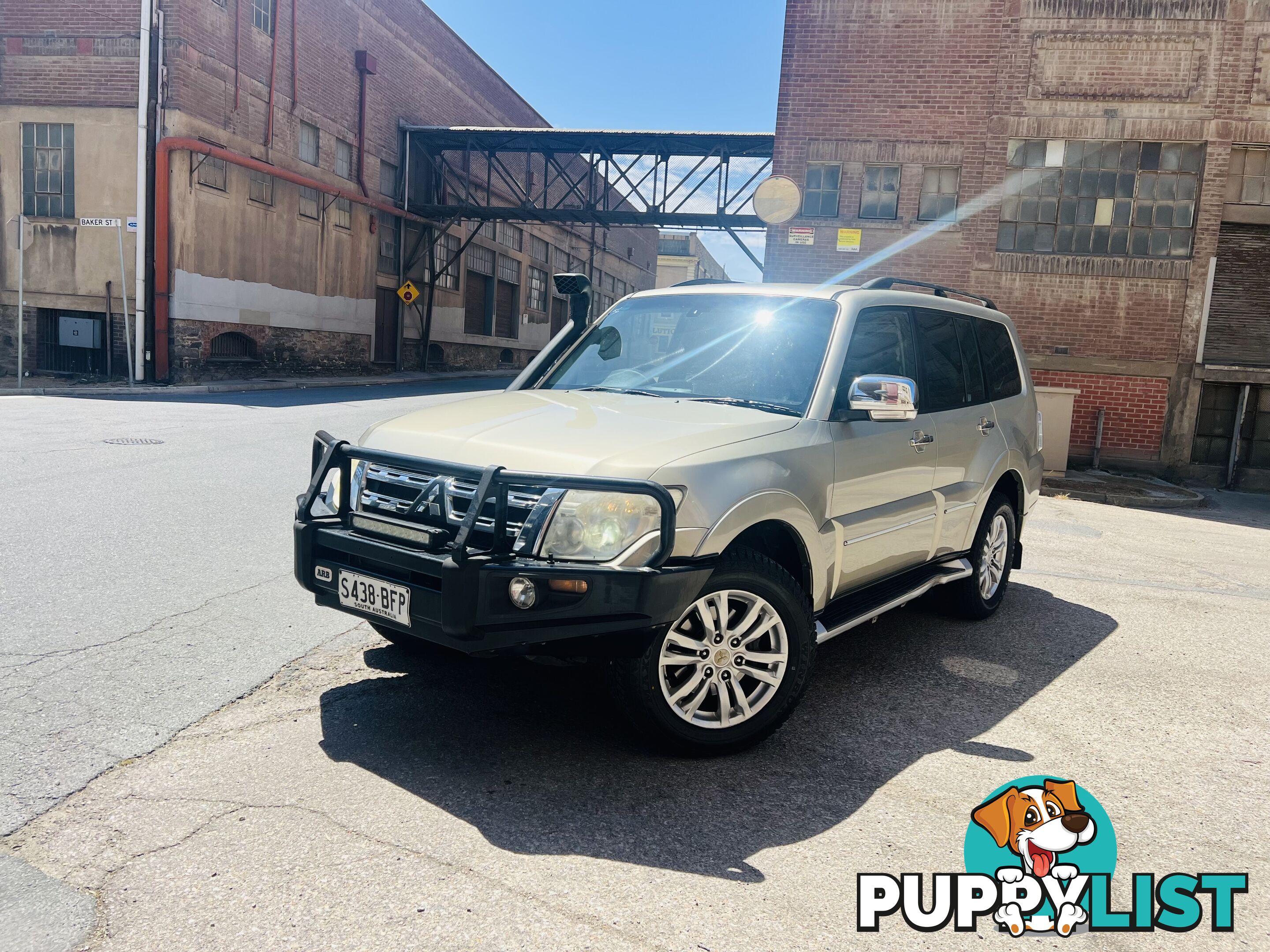 2013 Mitsubishi Pajero Wagon Automatic