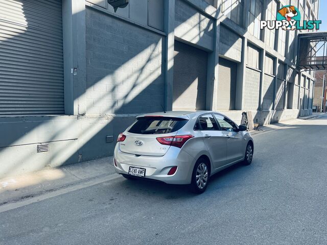 2012 HYUNDAI i30 ACTIVE 6 SP MANUAL 5D HATCHBACK