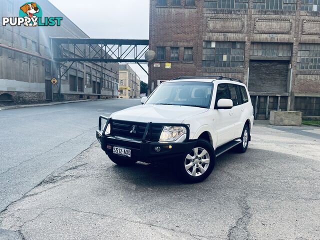 2013 MITSUBISHI PAJERO GLX-R LWB (4x4) NW MY13 4D WAGON