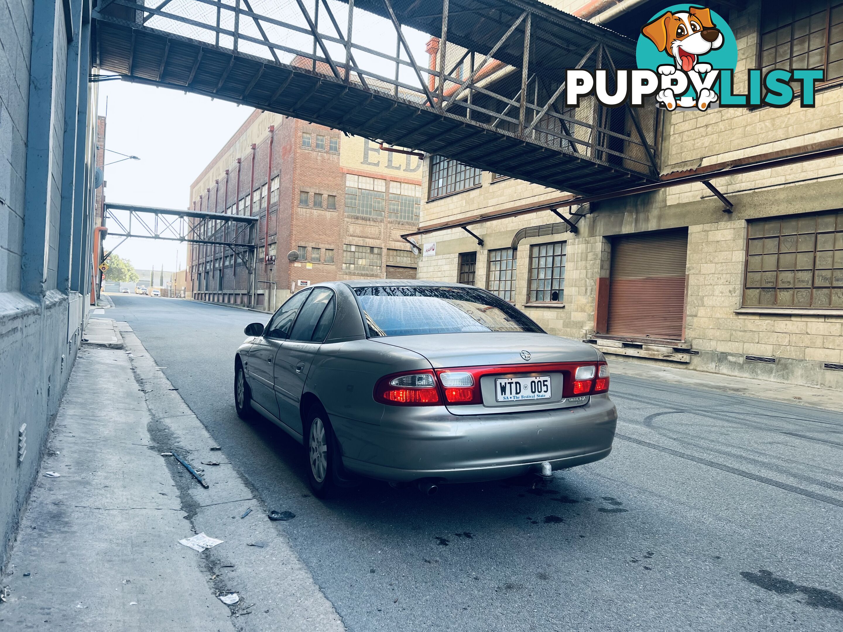 2002 HOLDEN BERLINA 4 SP AUTOMATIC 4D SEDAN