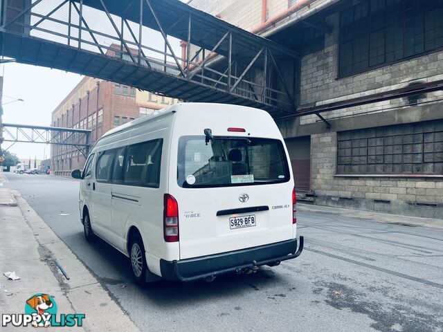 2010 TOYOTA HIACE COMMUTER 4 SP AUTOMATIC BUS