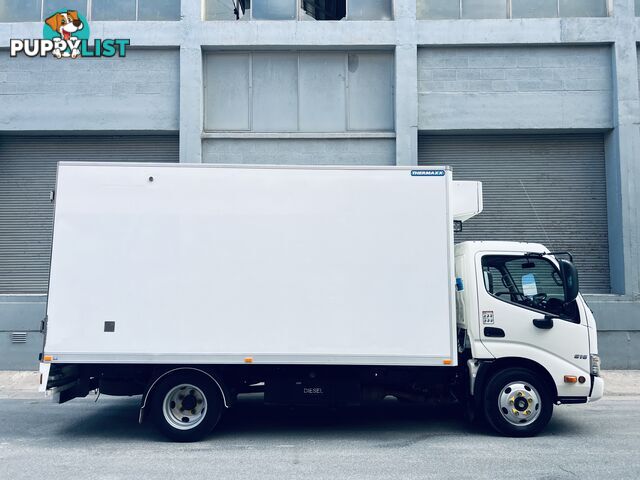 2019 HINO 300 616 REFRIDGERATED PANTECH TRUCK CAR LICENSE AUTOMATIC