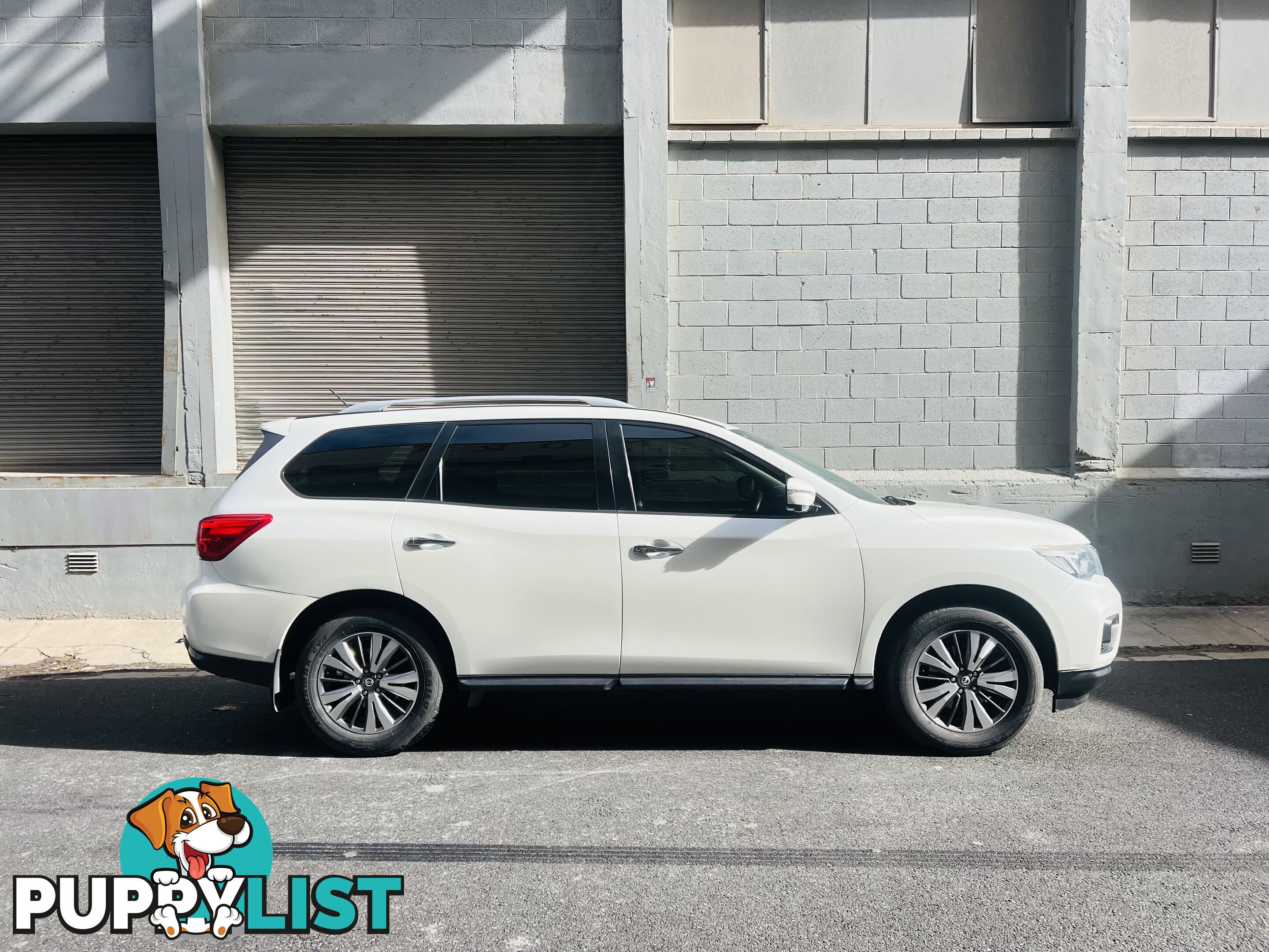 2017 NISSAN PATHFINDER ST-L (4x2) CONTINUOUS VARIABLE 4D 7 SEATS WAGON