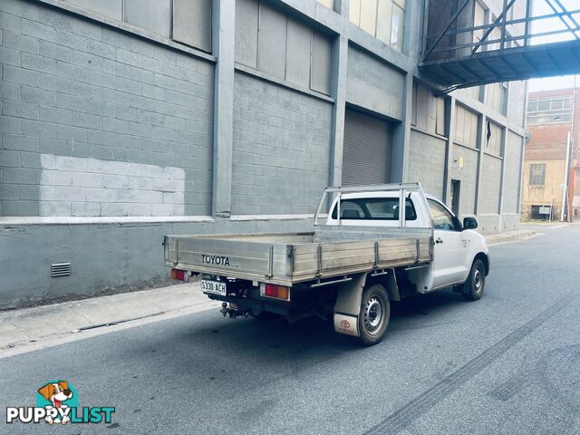 2009 TOYOTA HILUX WORKMATE 5 SPEED MANUAL 