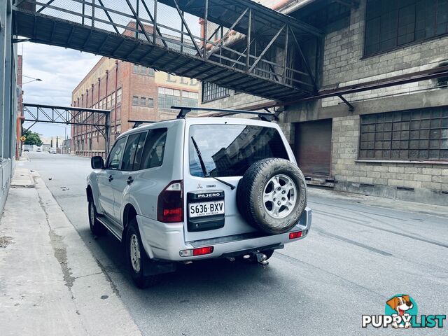 2006 Mitsubishi Pajero GLX LWB (4X4) Wagon 5 Speed Manual