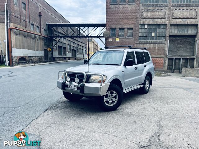 2006 Mitsubishi Pajero GLX LWB (4X4) Wagon 5 Speed Manual