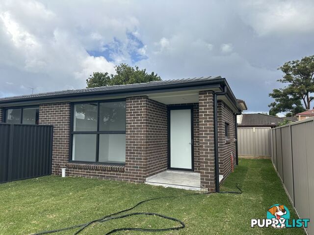 1/43B Shenstone Road RIVERWOOD NSW 2210