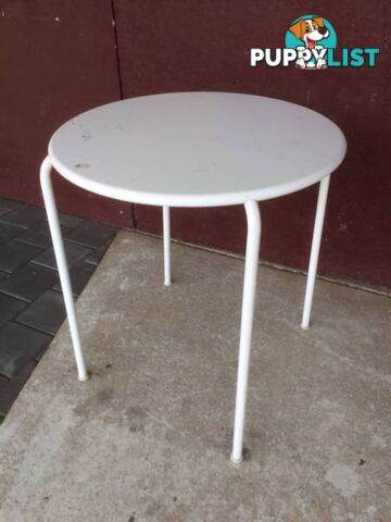 Metal steel outdoor round table. D 65cm x H 71cm As pictured.