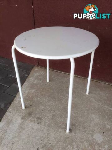 Metal steel outdoor round table. D 65cm x H 71cm As pictured.