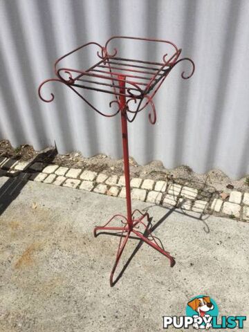 Vintage Planter stand Has surface rust. As pictured. H 97cm Top 2