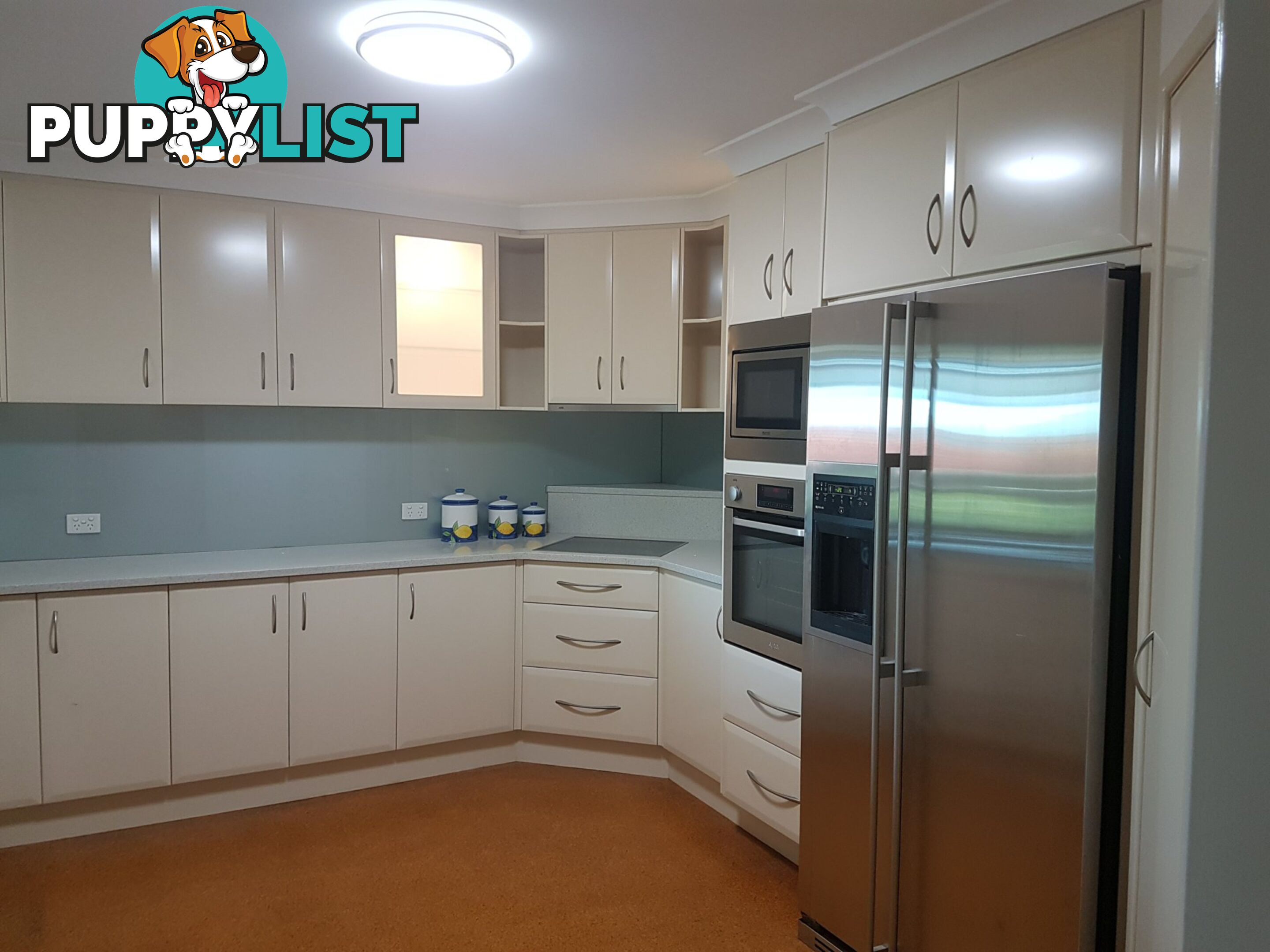 15 Garrawilla St ROBERTSON QLD 4109