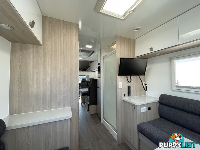 2019 Winnebago Burleigh Motor Home