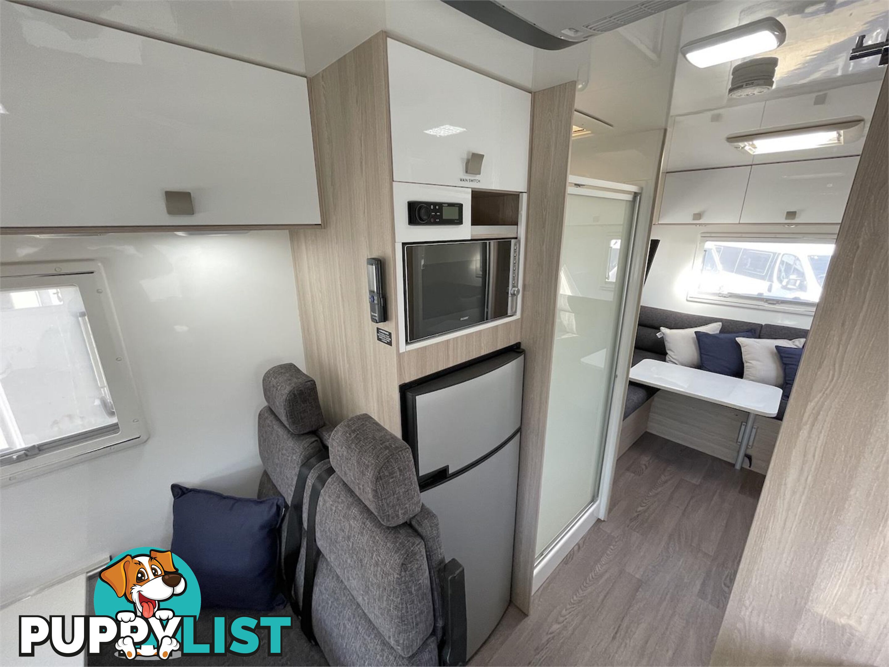 2019 Winnebago Burleigh Motor Home