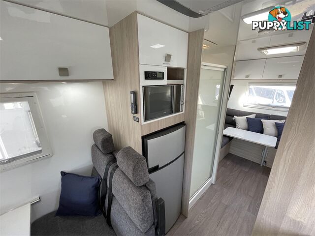 2019 Winnebago Burleigh Motor Home