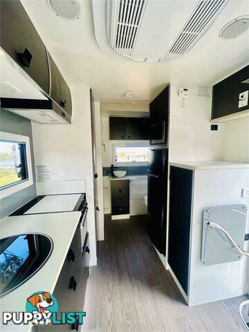 2020 Sunliner Pinto 411 Motor Home