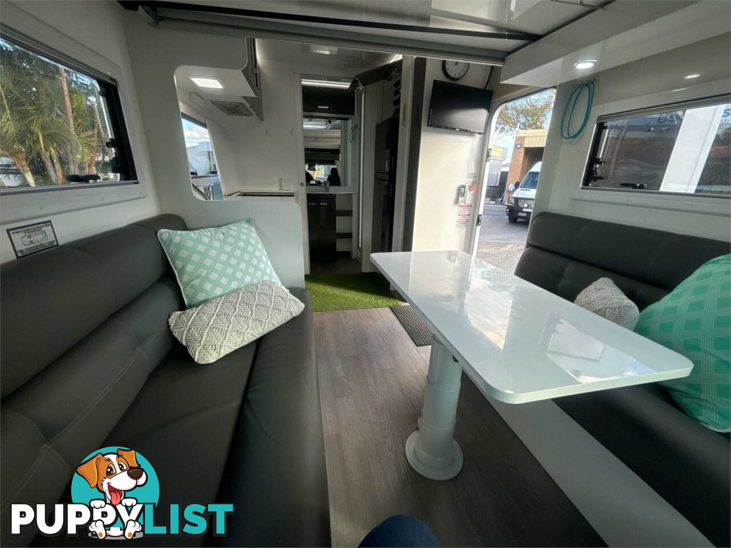 2022 Windsor Daintree Motor Home