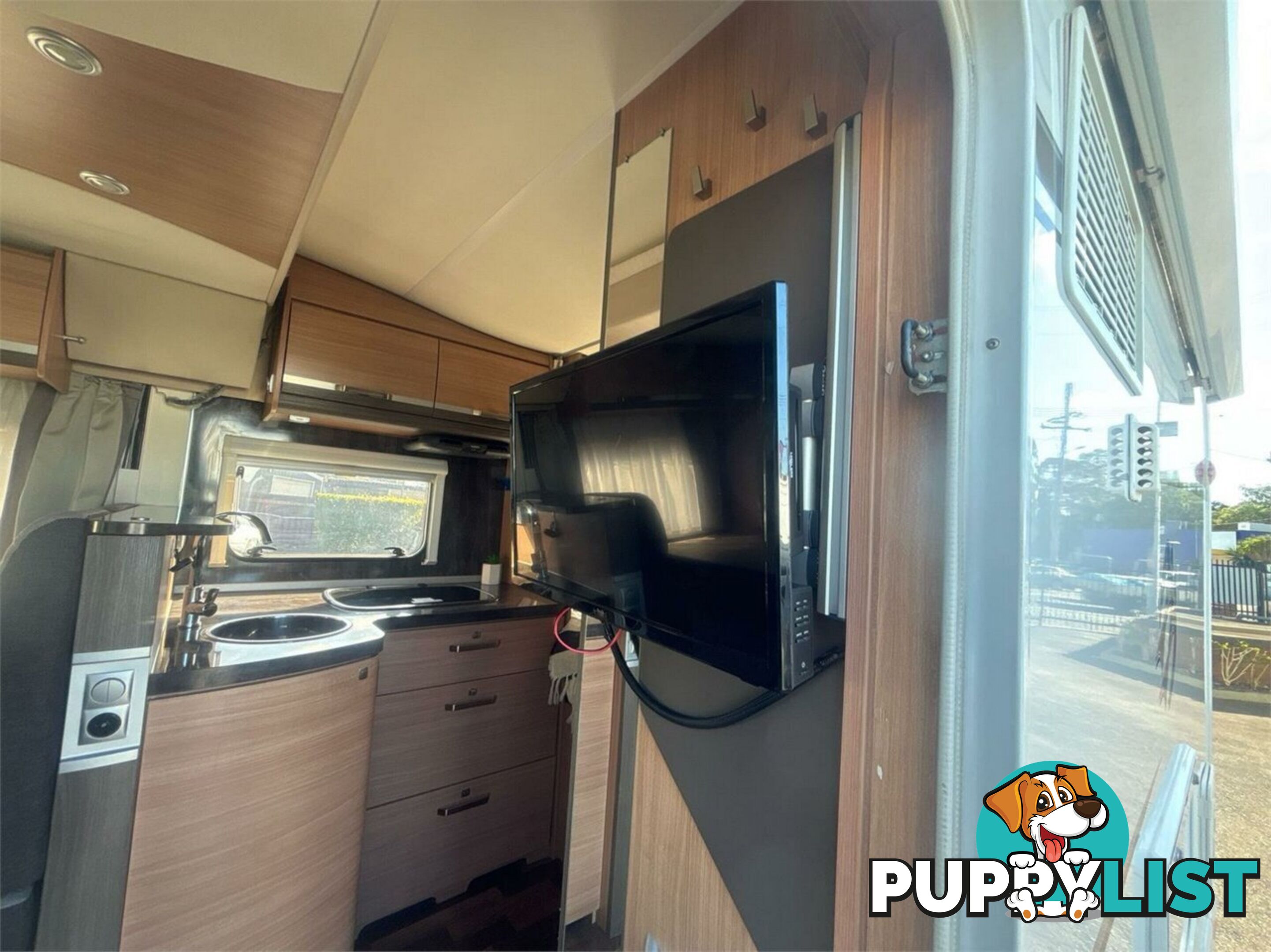 2019 Knaus by Avan Skywave 650MF Motor Home