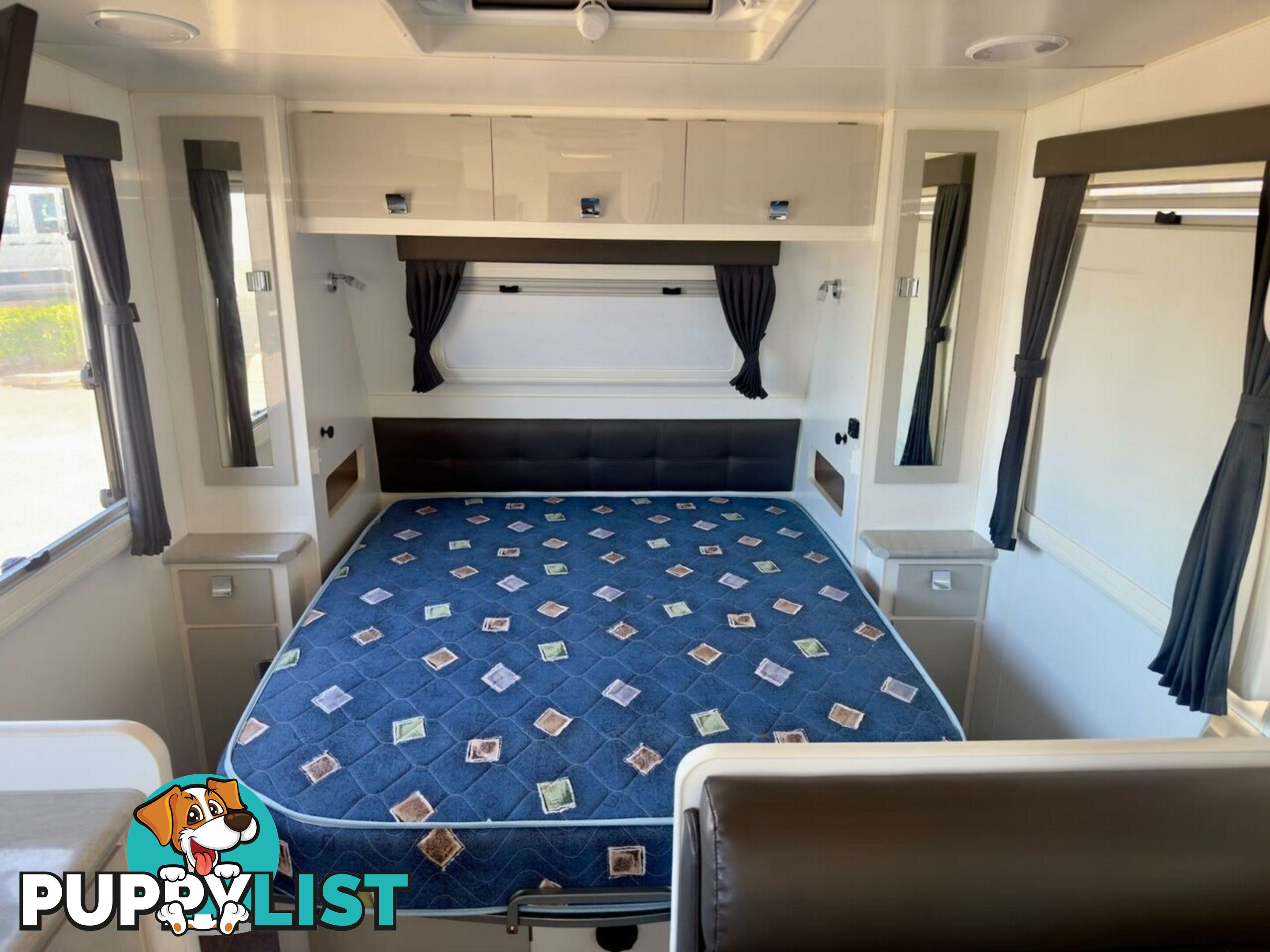 2016 Paramount Caravan Caravan