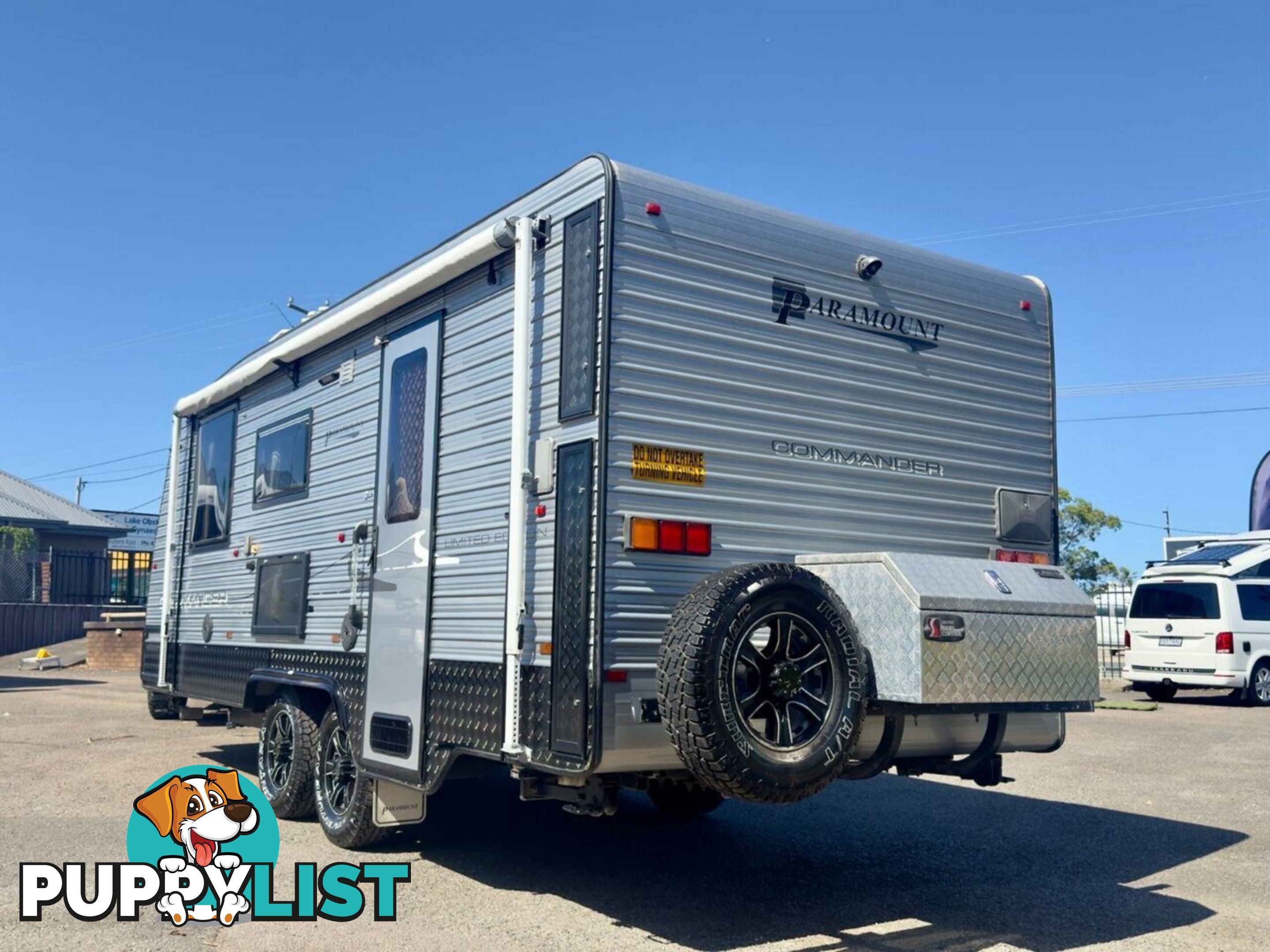 2016 Paramount Caravan Caravan