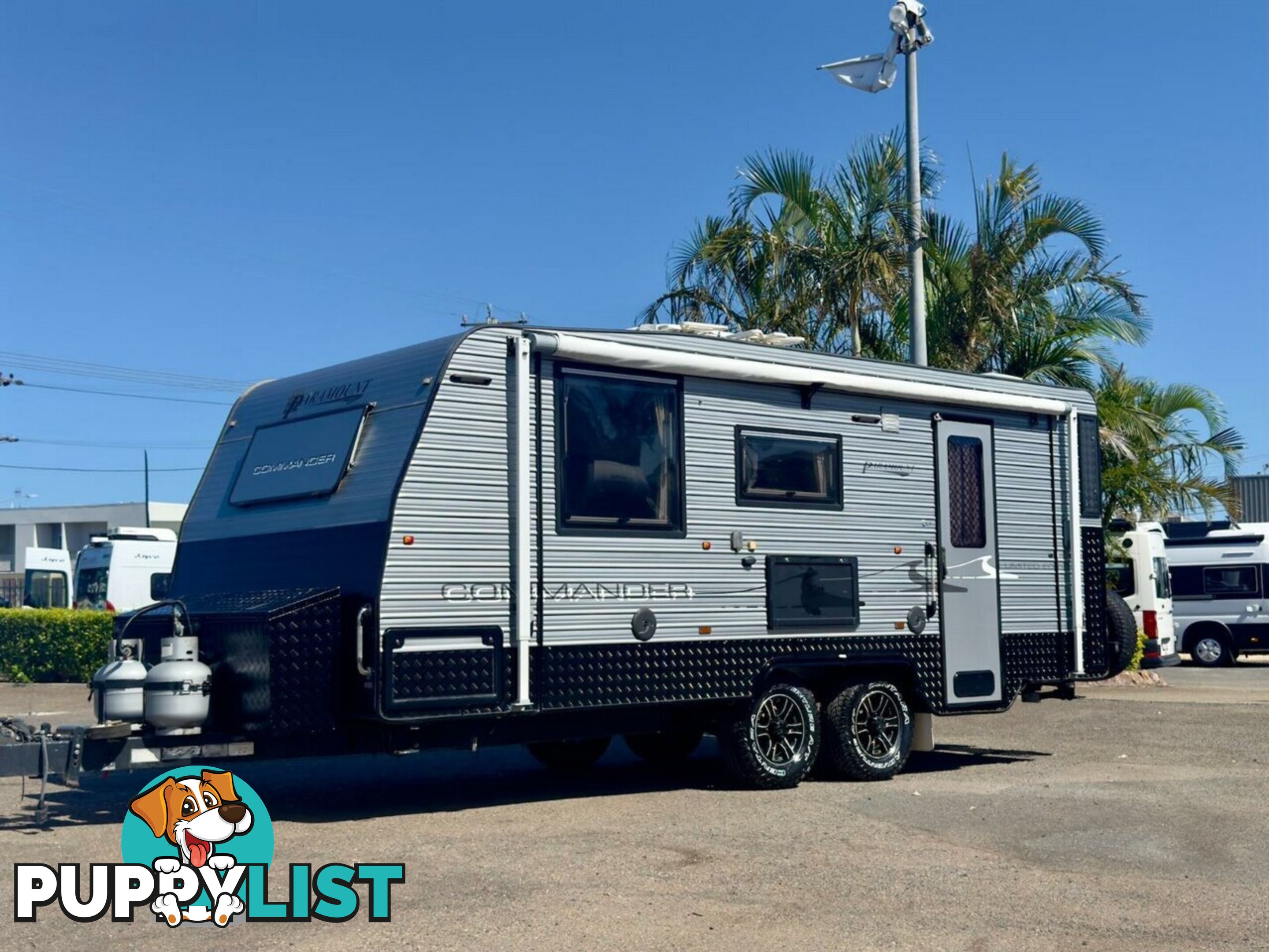 2016 Paramount Caravan Caravan